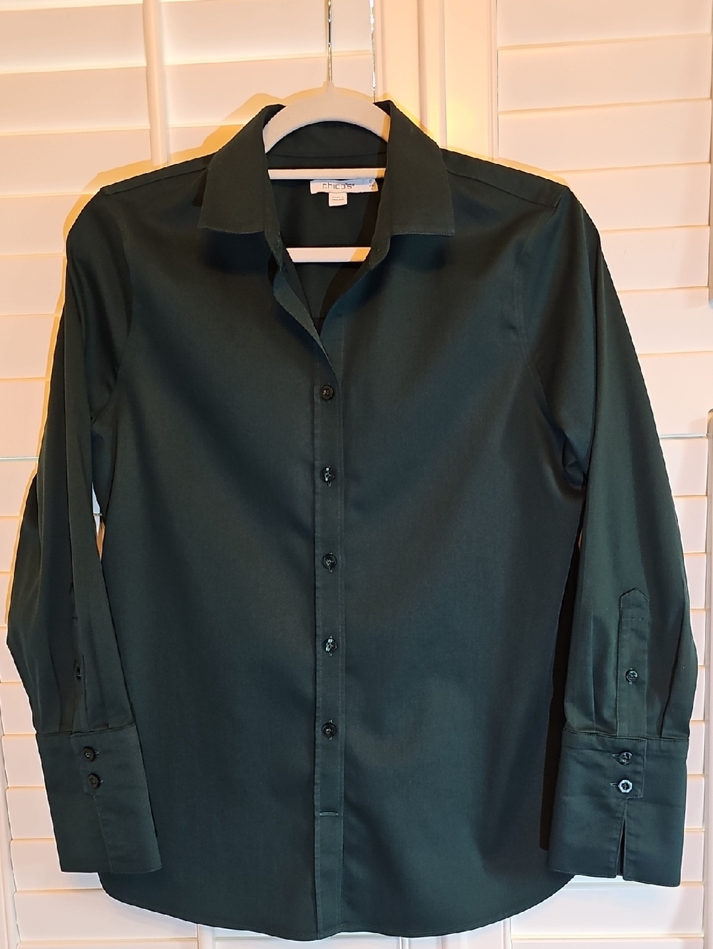 Chico's Classic Women's Button-Down Shirt - Dark Green